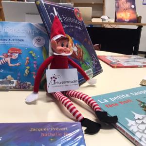 photo du lutin à la bibliothèque